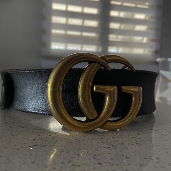AUTHENTIC Gucci Belt (GG logo raw-edge leather) main image 4
